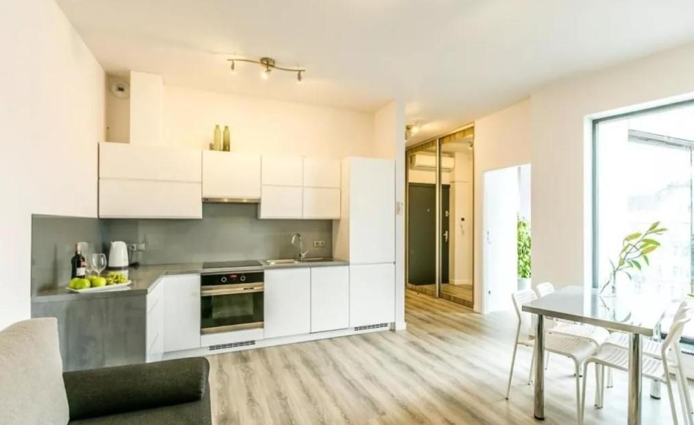 Gris Apartment بوزنان المظهر الخارجي الصورة