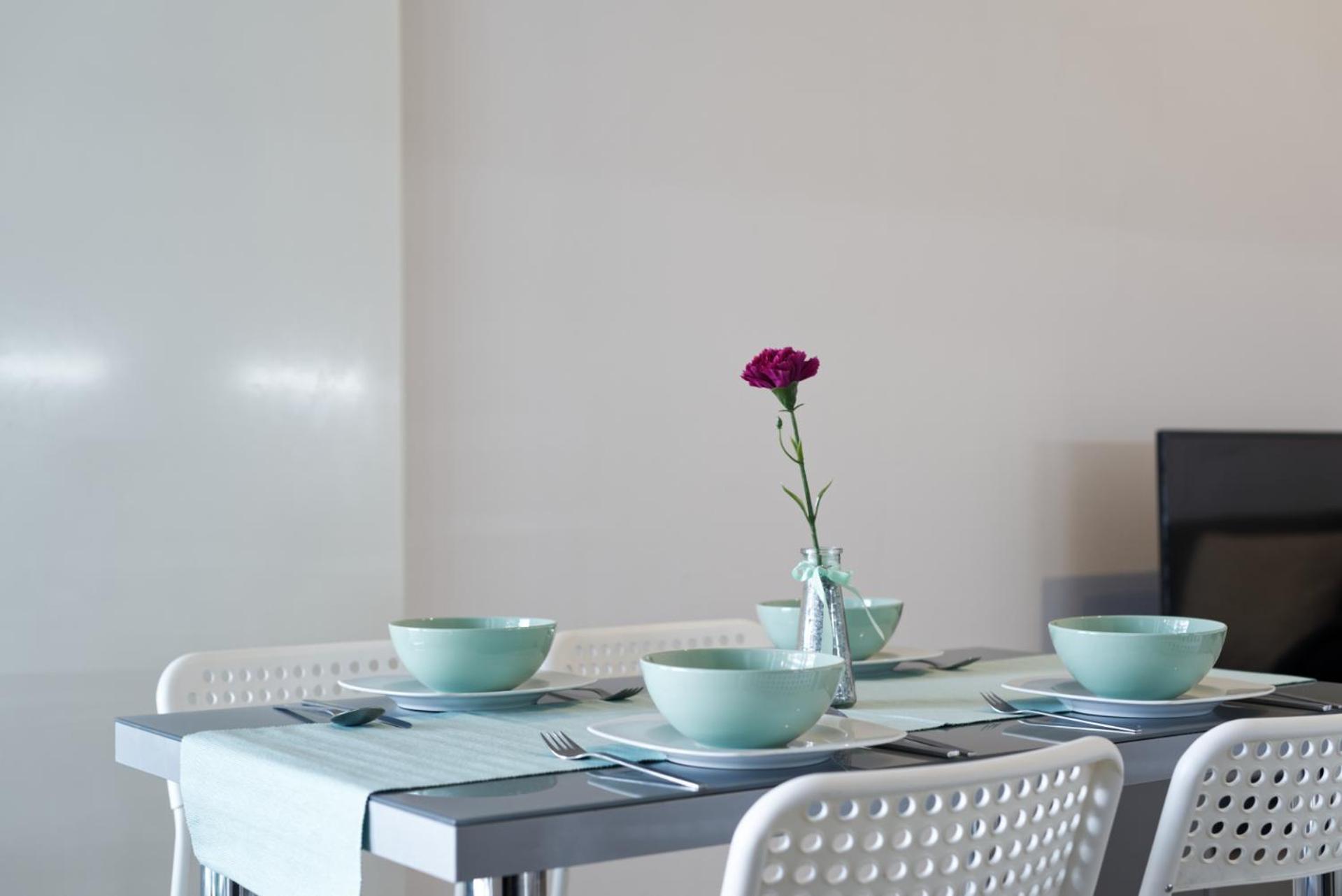 Gris Apartment بوزنان المظهر الخارجي الصورة